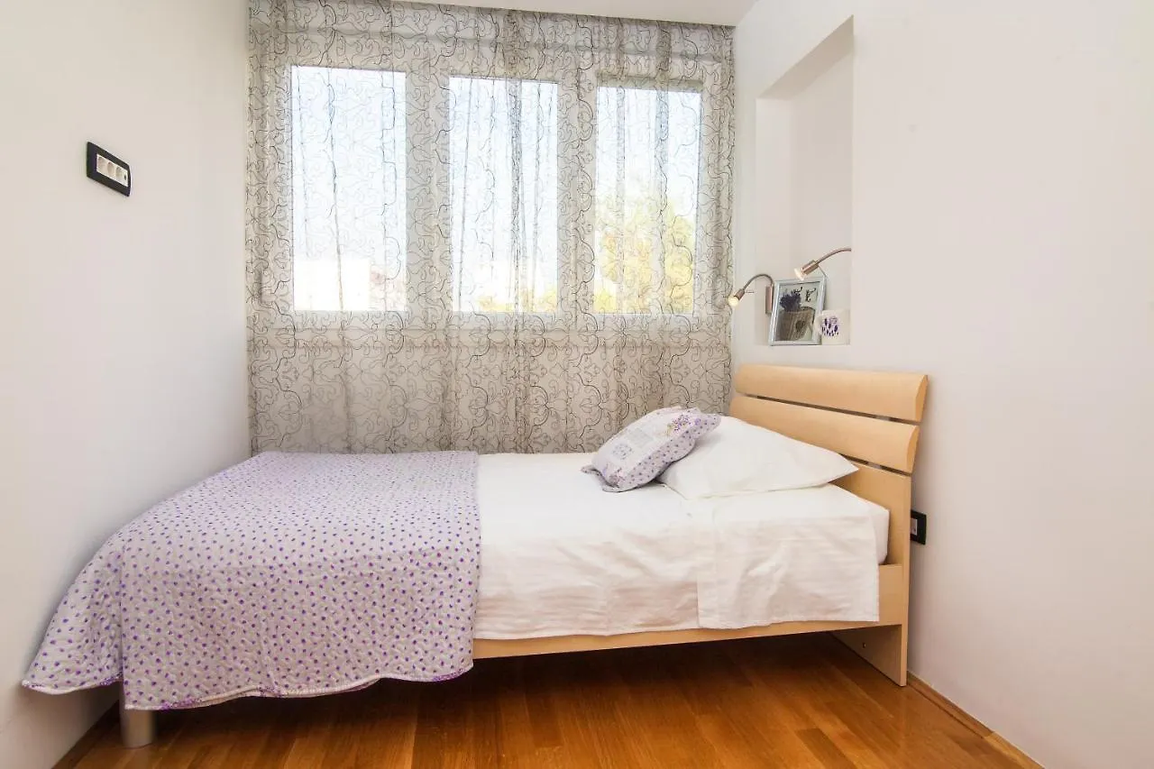 Apartment Zoi Split